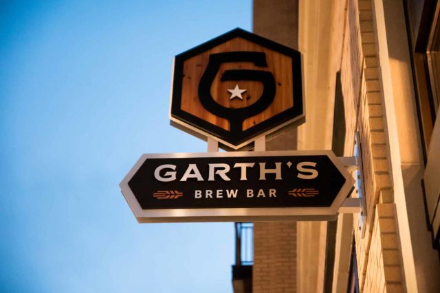 Garth's Brew Bar Sign